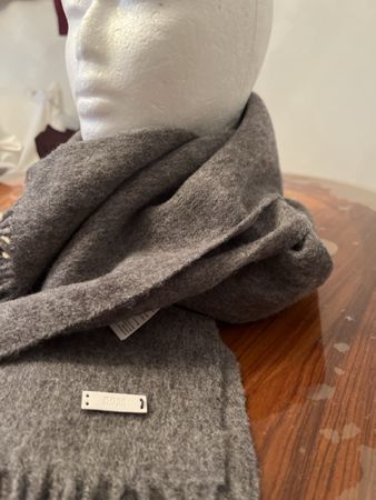 Boss Unisex ReineMerino Schal 180X50 Gereinigt Neuwertig Top