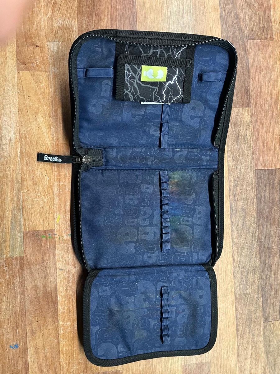 Ergobag Borse & Zaini: Ergobag Set Schulrucksack, Thek, schwarz Blitzmuste – Usato da Dettighofen venduto da chulipi 8