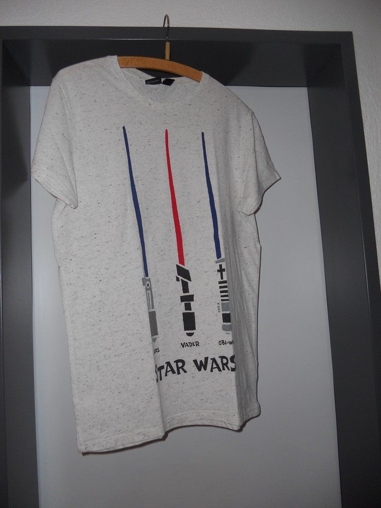Star Wars T-Shirts: Neuw. T'Shirt kurzarm - Star Wars - weiss - Gr.M – Neu (gemäss Beschreibung) aus Uznach von Laeuffer