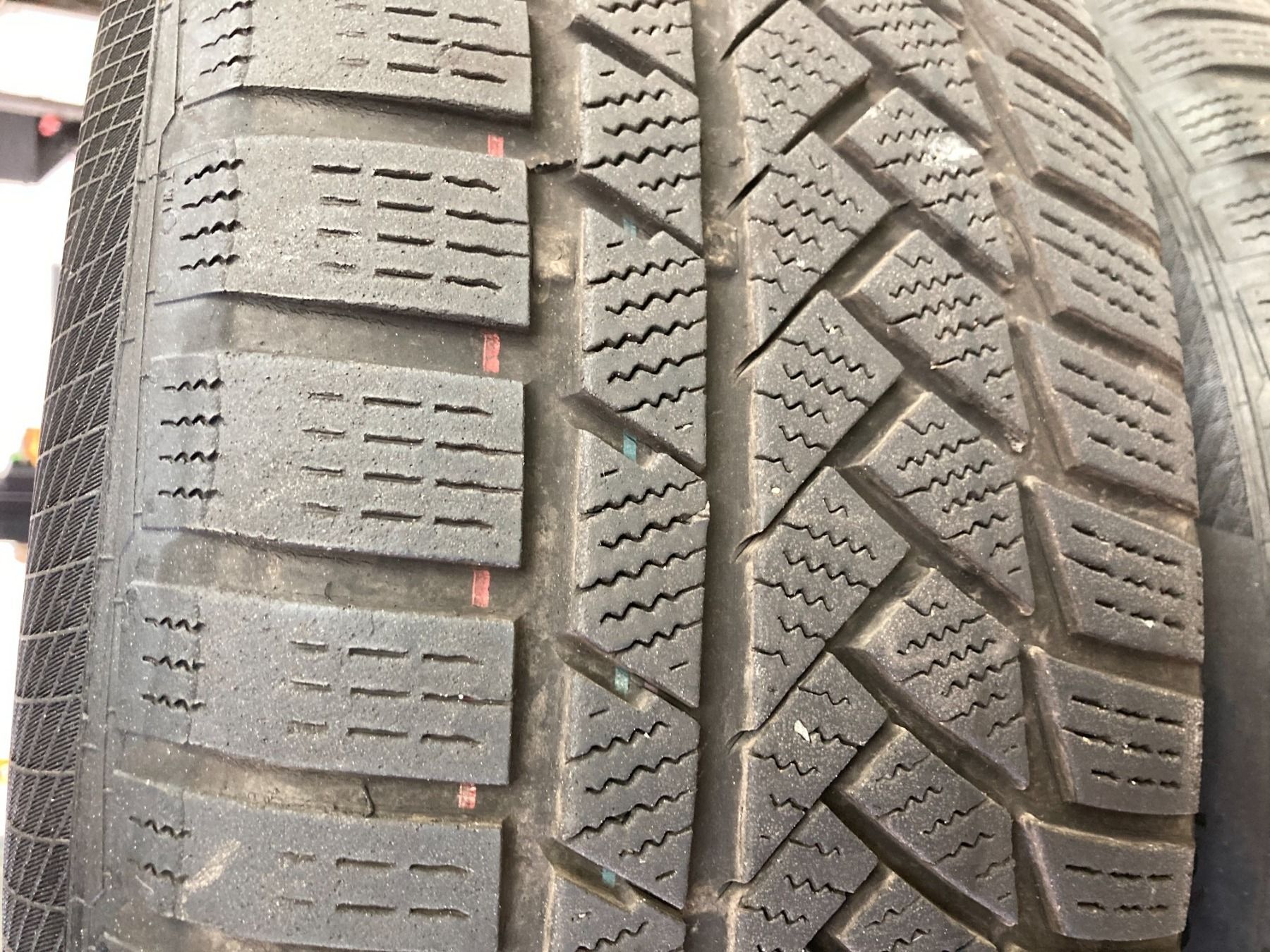 BMW Pneumatici & Ruote complete: BMW X3 Winterräder 225/60R18 – Usato da Cham venduto da WB2223 7