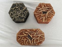3 antike Holz-Schmuck-Schatullen / verschiedene Motive