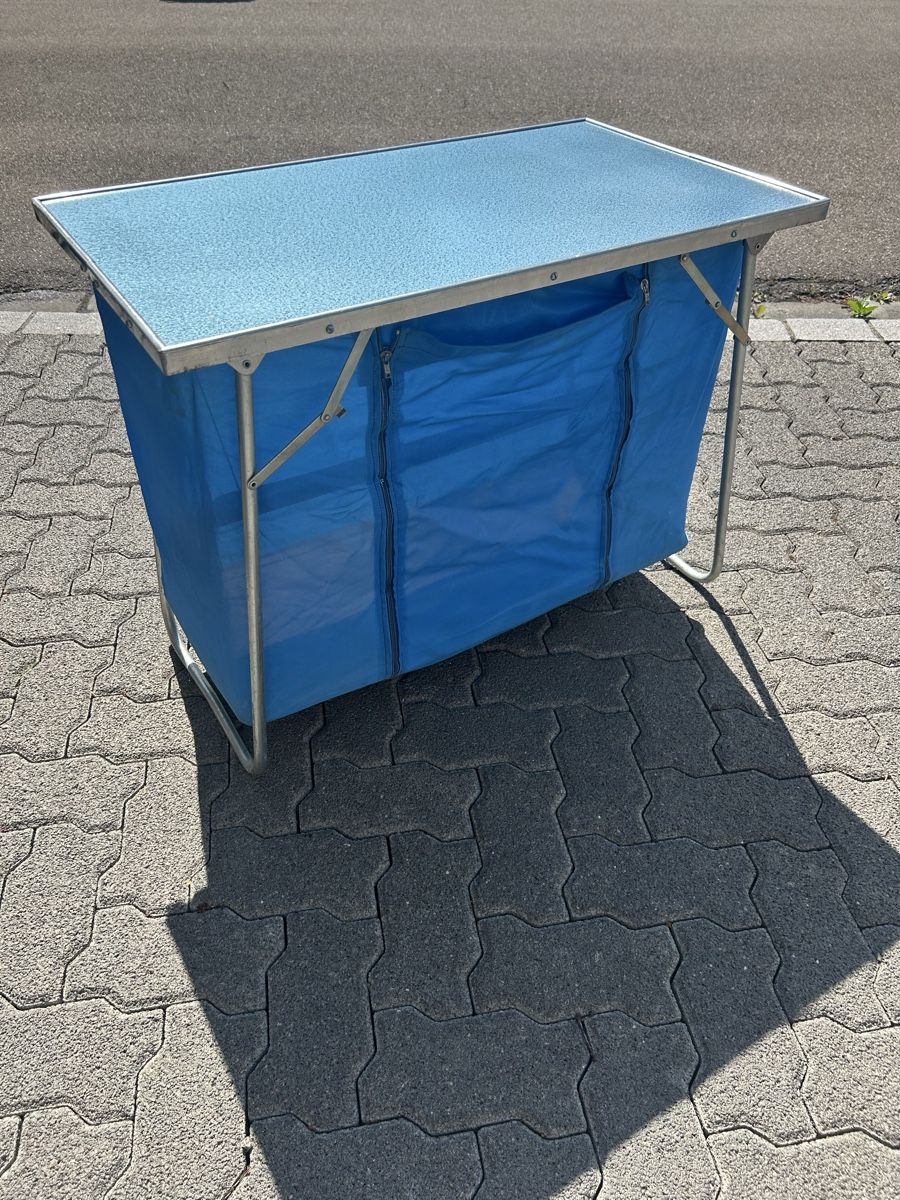 Armadi: Camping Küchenschrank klappbar – Usato da Winterthur venduto da Monster916