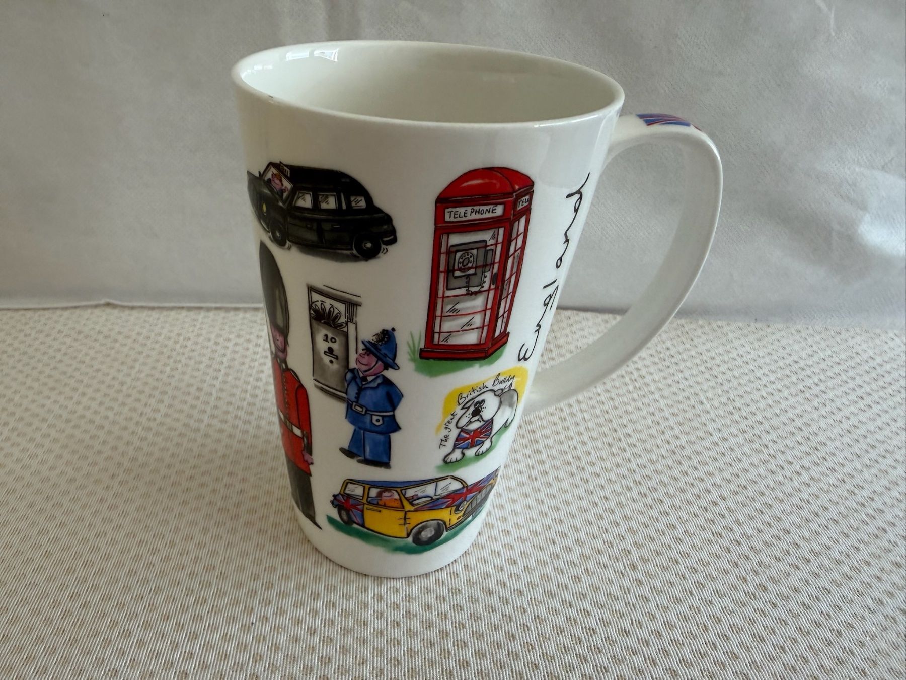 Tazze: James Sadler - Mug - tasse – Usato da Sion venduto da accroshoes