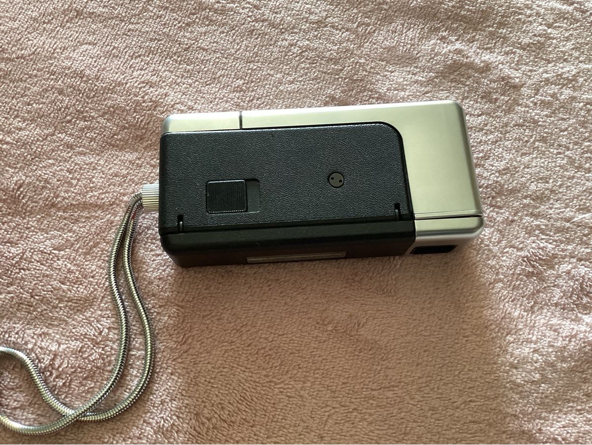 Agfa Fotocamera: Agfamatic Pocket 2008 Sensor Kamera. – Usato da Minusio venduto da scotch111 1