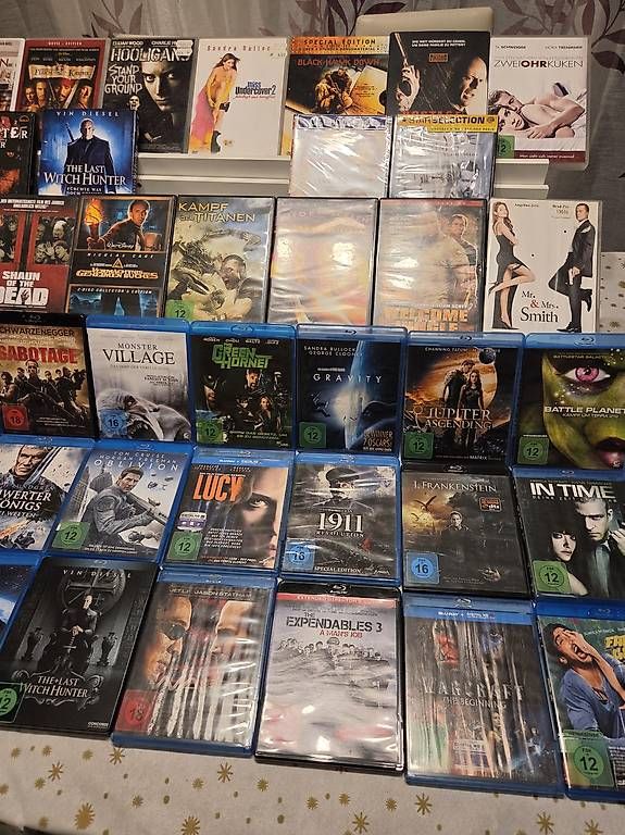 Alle DVDs: 27 Blue-Ray's + 24 DVD's – Gebraucht aus Grüningen von hallonetti 3
