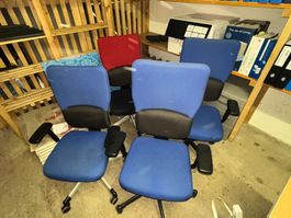 4 alte Bürostühle Lets-B