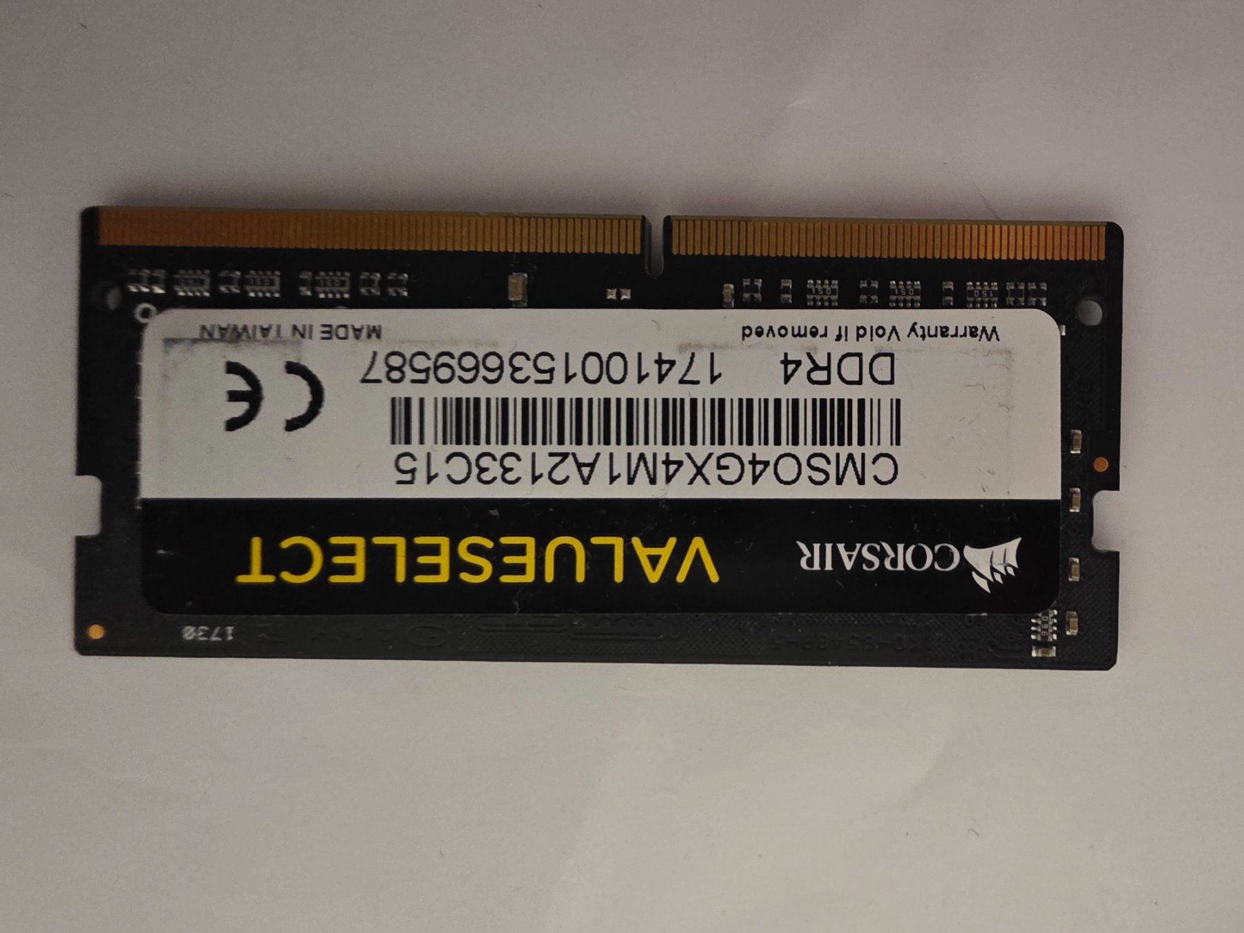 Corsair Memoria / RAM: Corsair ValueSelect DDR4 4GB RAM - Boost Your PC Today! – Usato da Lenzburg venduto da Istvanl85