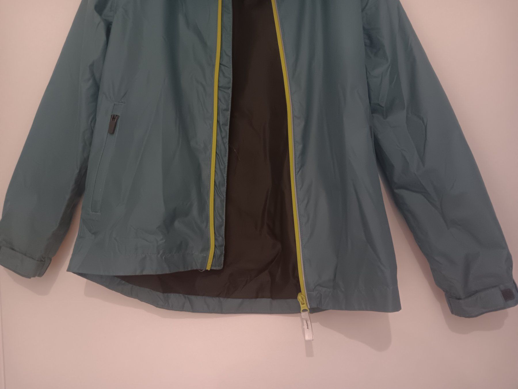 Jacken & Mäntel: Kinder Regenjacke ,Gr134/140 – Gebraucht aus aarburg von macacito 1