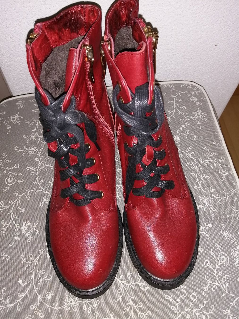 Damenschuhe: Damenstiefel aus echtem Leder size 35 – Gebraucht aus Buchrain von nat_pl5p 4