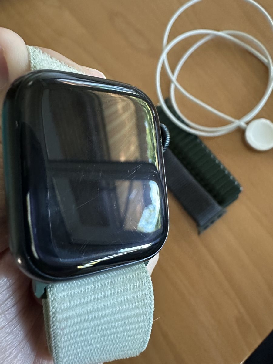 Apple Smartwatch: Apple Watch 8 GPS 41mm – Usato da Döttingen venduto da zepelin60 3