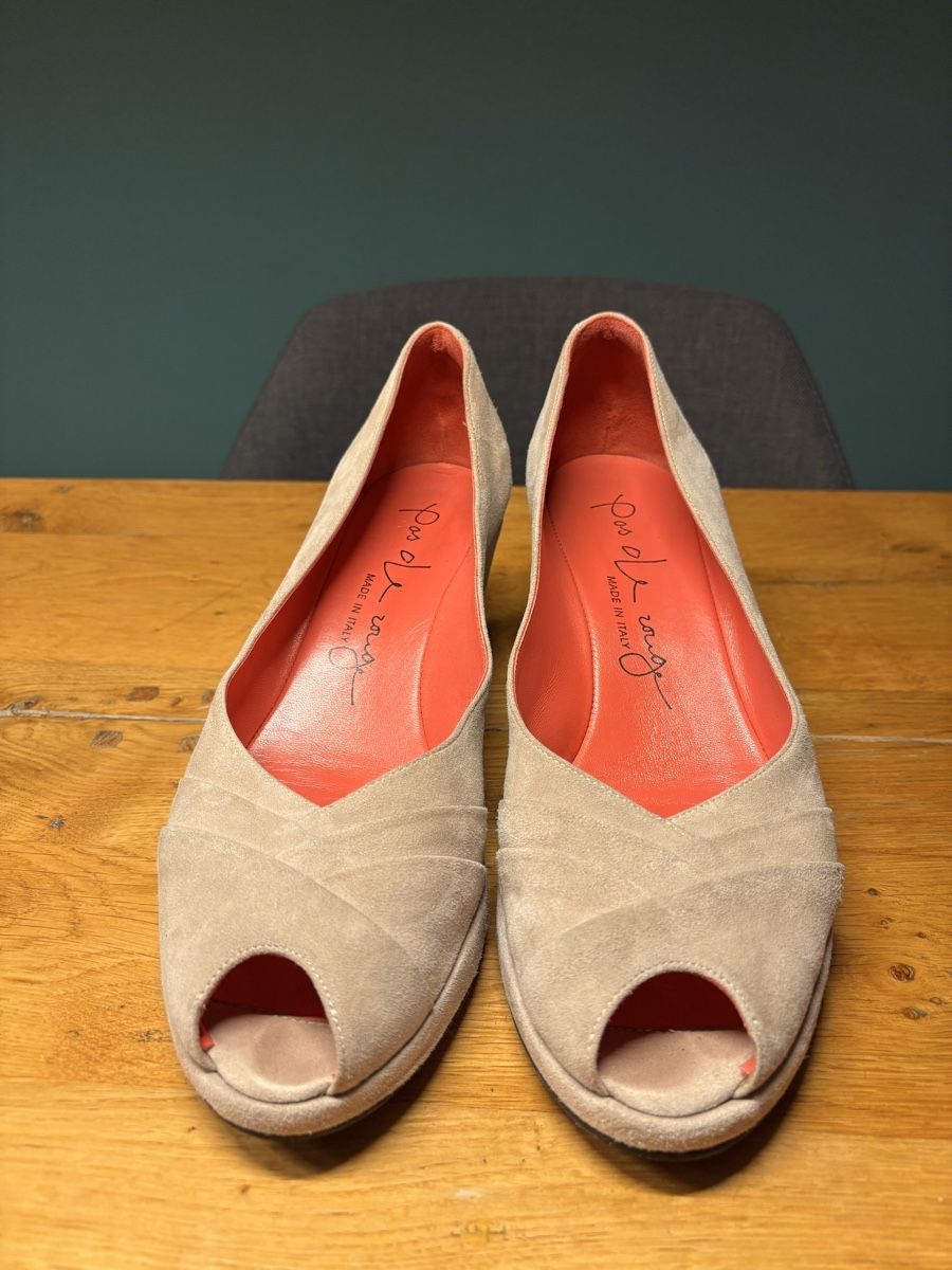 Damenschuhe: Peeptoe wedge heels T41 – Gebraucht aus Nyon von CaroVB 1