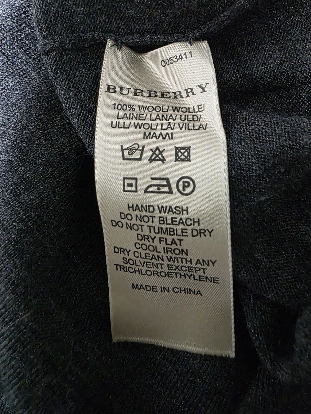 Burberry Pulls & Sweat-shirts: Pull en laine Burberry – Neuf (Voir description) à Chêne-Bourg par wen_q872 7