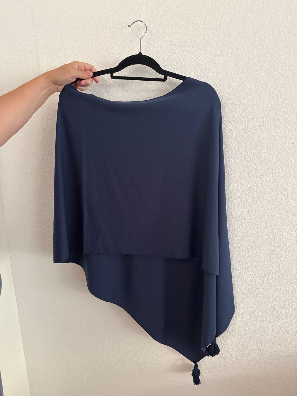 Altro in Moda donna: Poncho in blau von 2hearts- Neu – Nuovo (secondo la descrizione) da Zug venduto da Jm2005