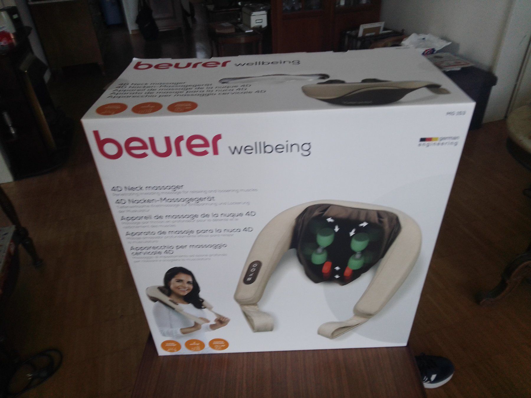 Beurer Dispositivi per massaggi: Beurer wellbeing 4D Nacken massagegerät – Nuovo e nell'imballaggio originale da Adligenswil venduto da madhater