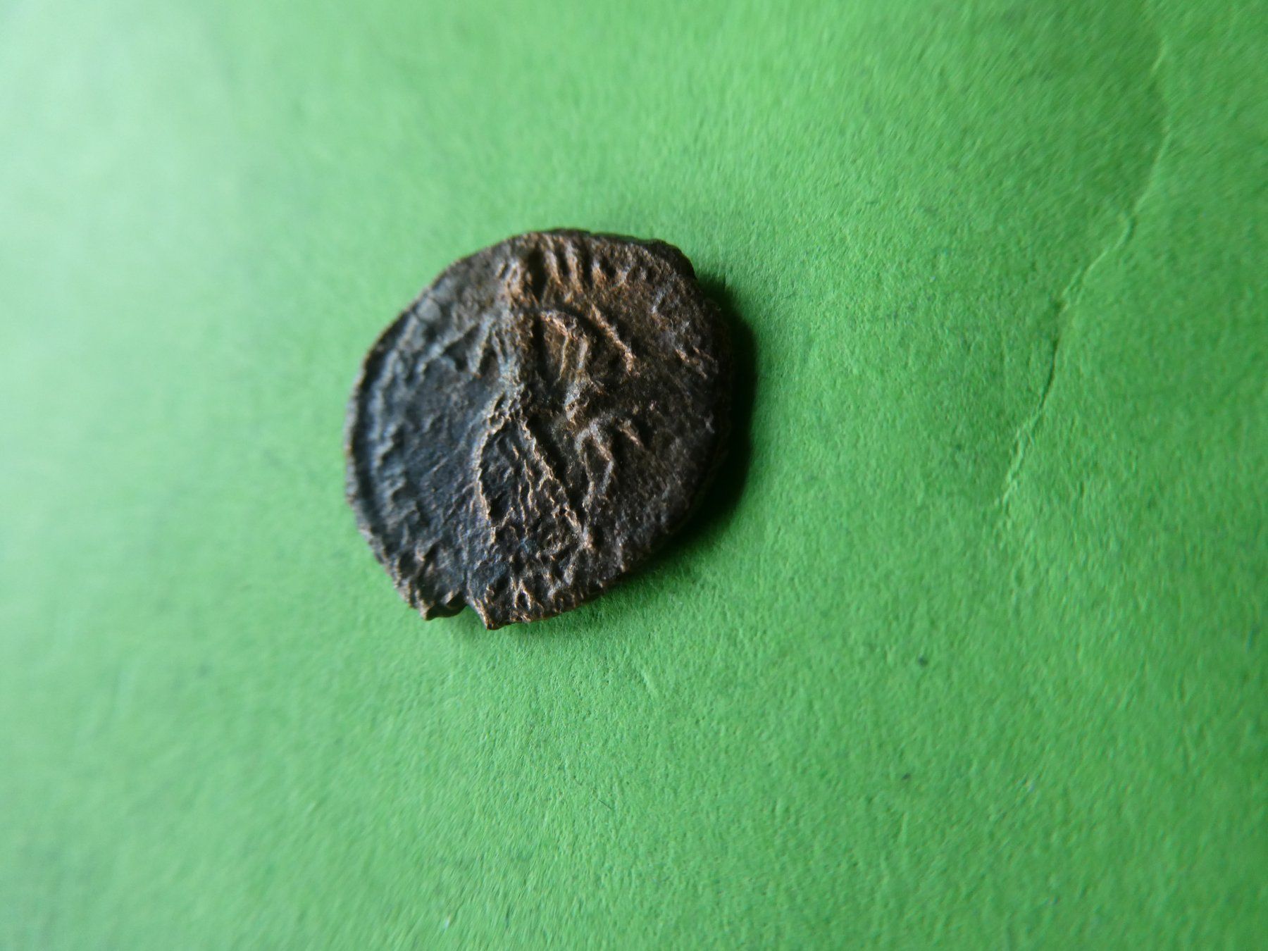 Tutti le monete: uralte Bronzemünze 14 mm     0.87 g – Usato da Hinterforst venduto da Rohusri 3