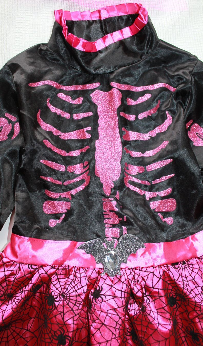 Costumi: Costume squelette / Skelett t. 7 - 8 ans – Usato da Peseux venduto da CoolShoping 4