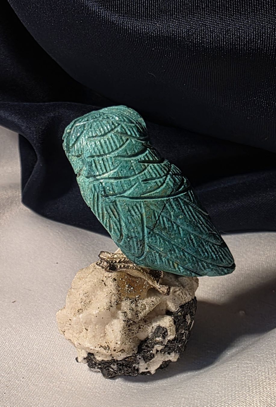 Figuren: Eulefigur hochwerig ckrysokoll auf echtem Kristall stufe  – Neu (gemäss Beschreibung) aus Rickenbach BL von nicole611 2