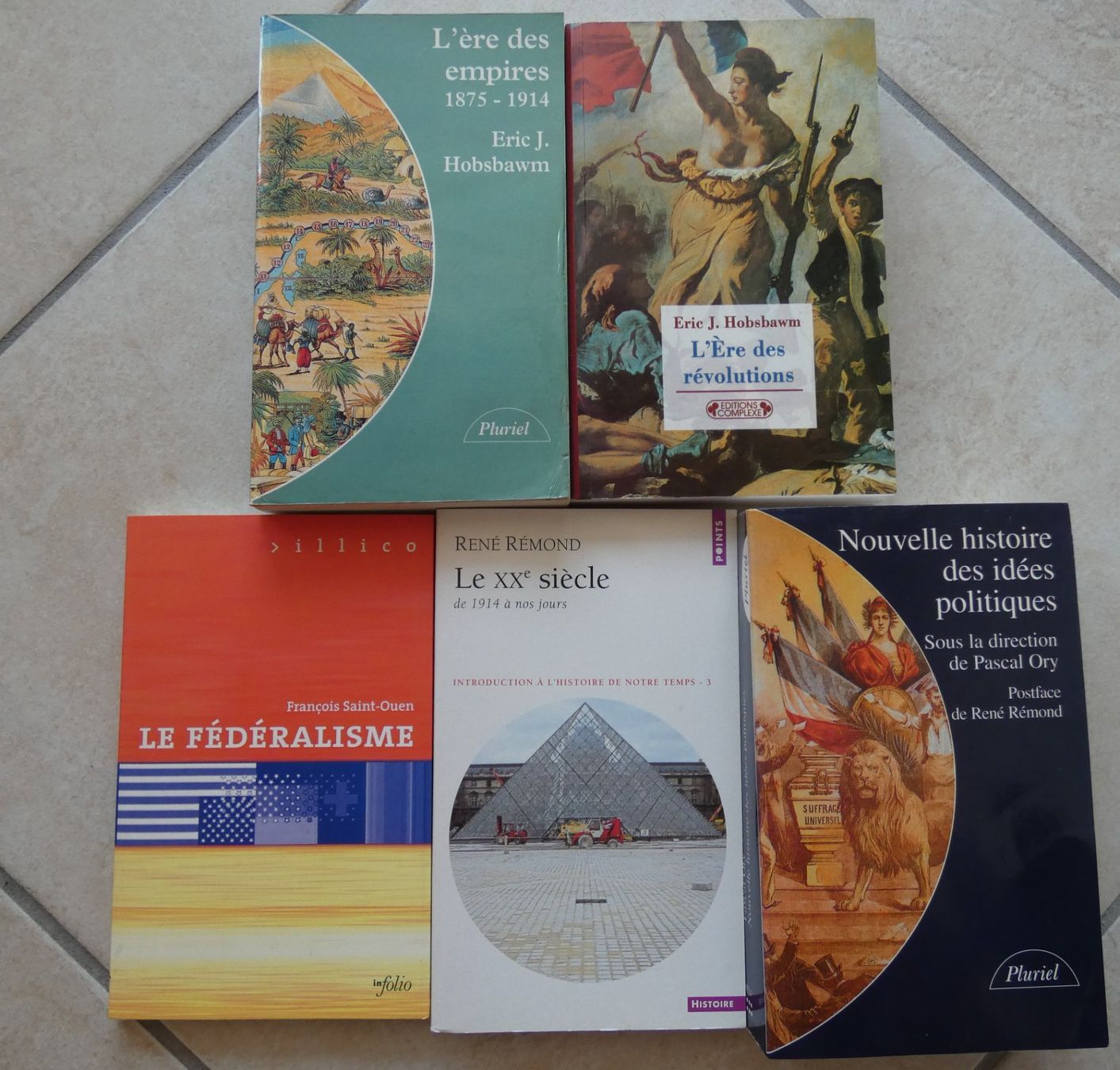 Libri: 5 livres d'histoire – Usato da La Sarraz venduto da classicworldcoins