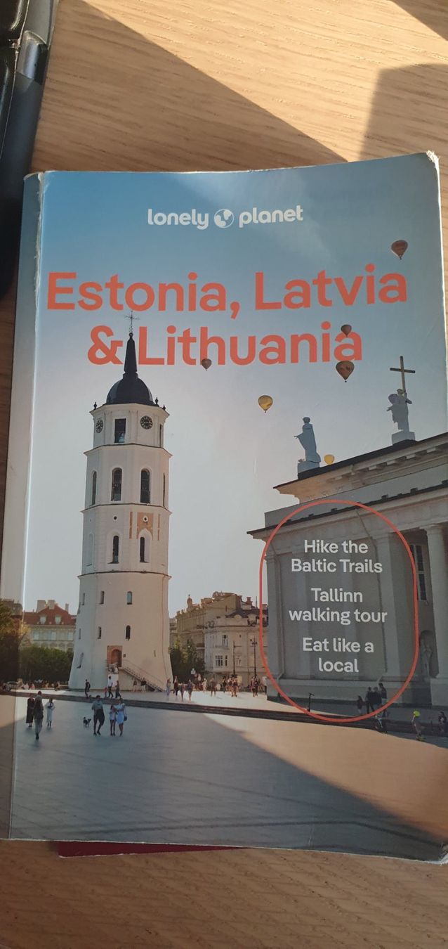 Libri: Lonely Planet Estonia, Latvia & Lithuania – Difettoso da Zürich venduto da gmu_m9tv