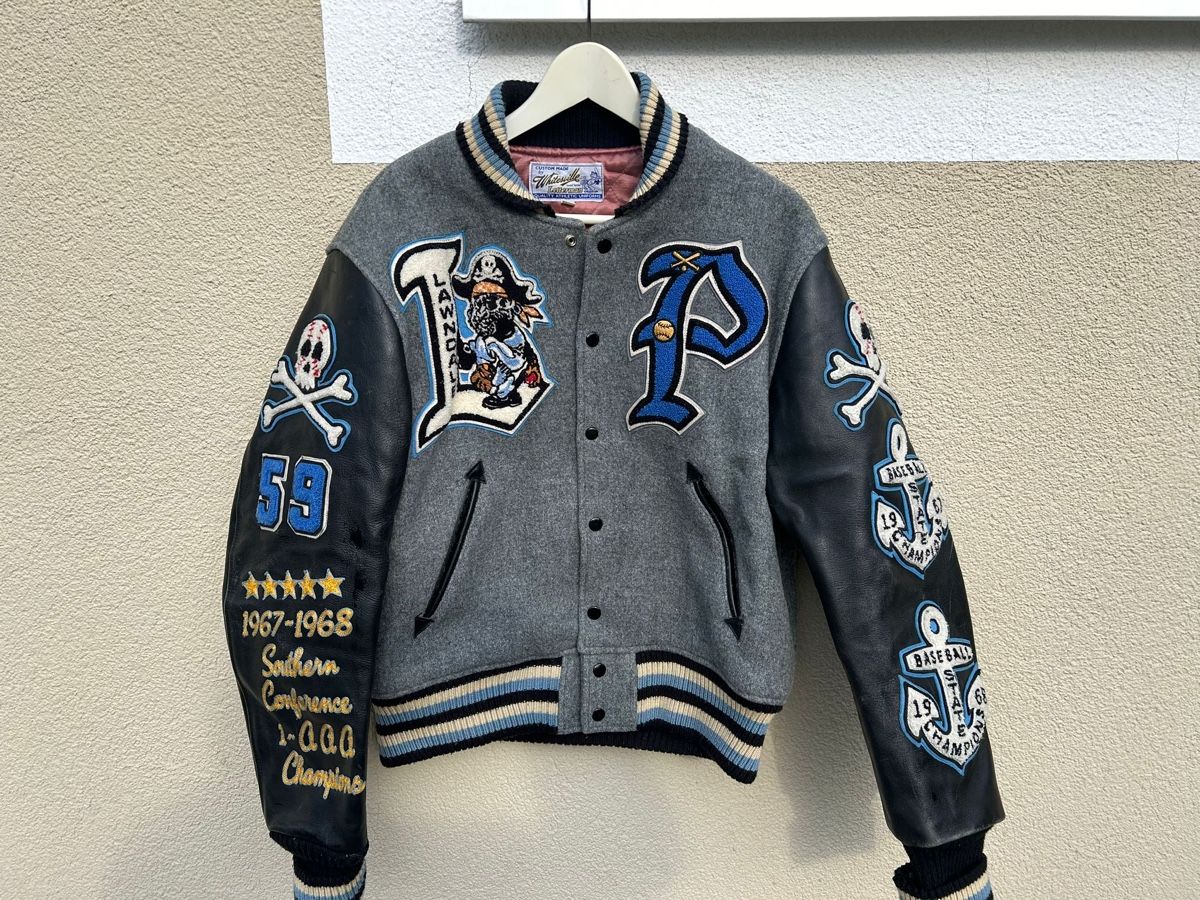 Jacken: Whitesville,-Schott,- Chevignion Baseball Jacke Large – Gebraucht aus Grabs von SAKA6269