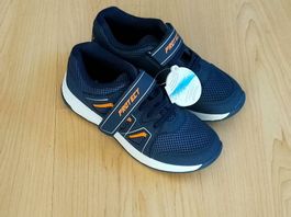 Jungen Turnschuhe / Sneaker blau Gr 32 NEU!