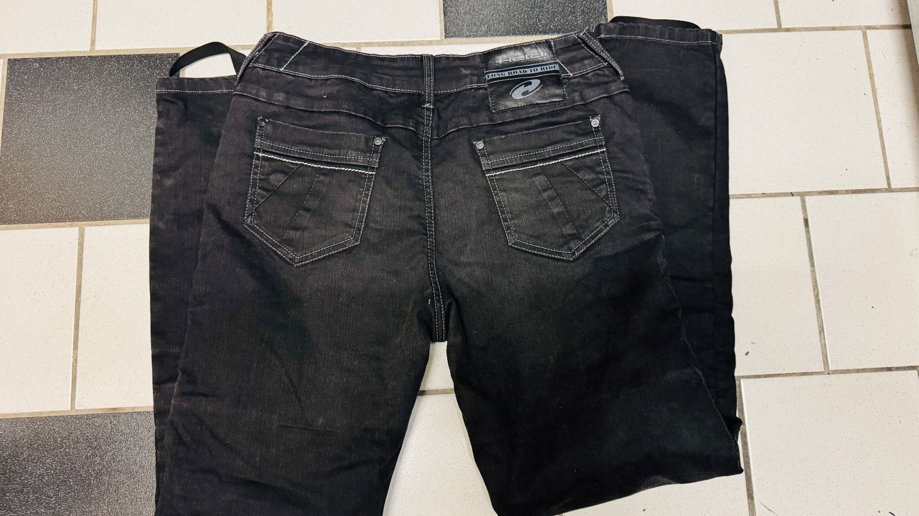 Held Jeans: Motorrad Jeans Damen Held – Usato da Alpnach Dorf venduto da Jabi_1803 2