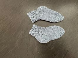 Handgestrickte Kindersocken Fusslänge 13 cm