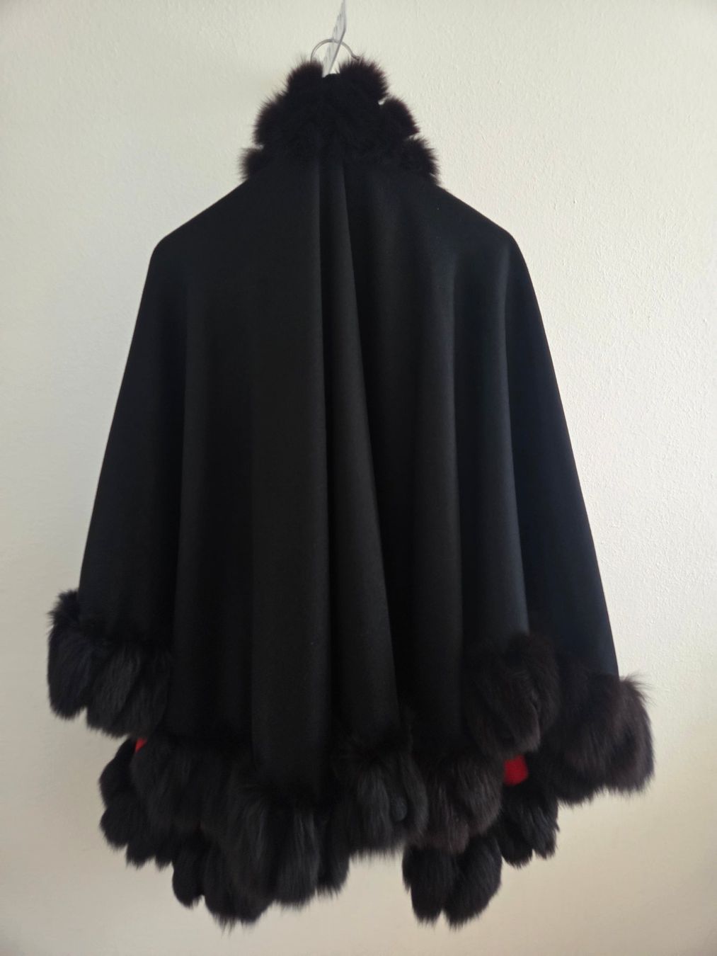 Altro in Moda donna: Cape mit echtem Nerz – Usato da Oberrieden venduto da Smart570 1