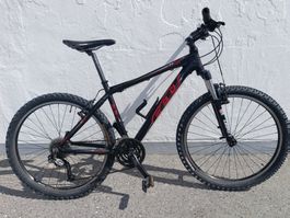 MTB_FELT_700