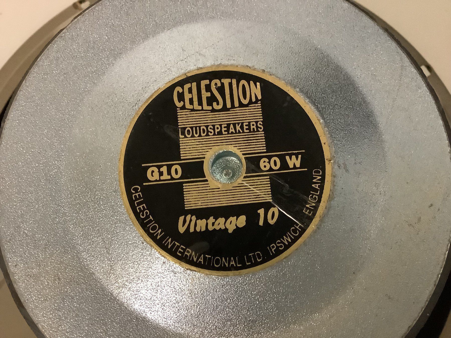 Lautsprecher: Lautsprecher Celestion Vintage 10 – Neu (gemäss Beschreibung) aus Schaffhausen von outlet-music