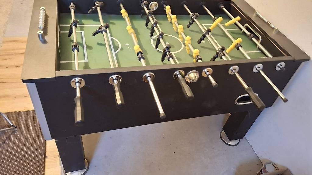 Giochi: Töggelikasten – Usato da Roggliswil venduto da -_-Chreschte-_- 2
