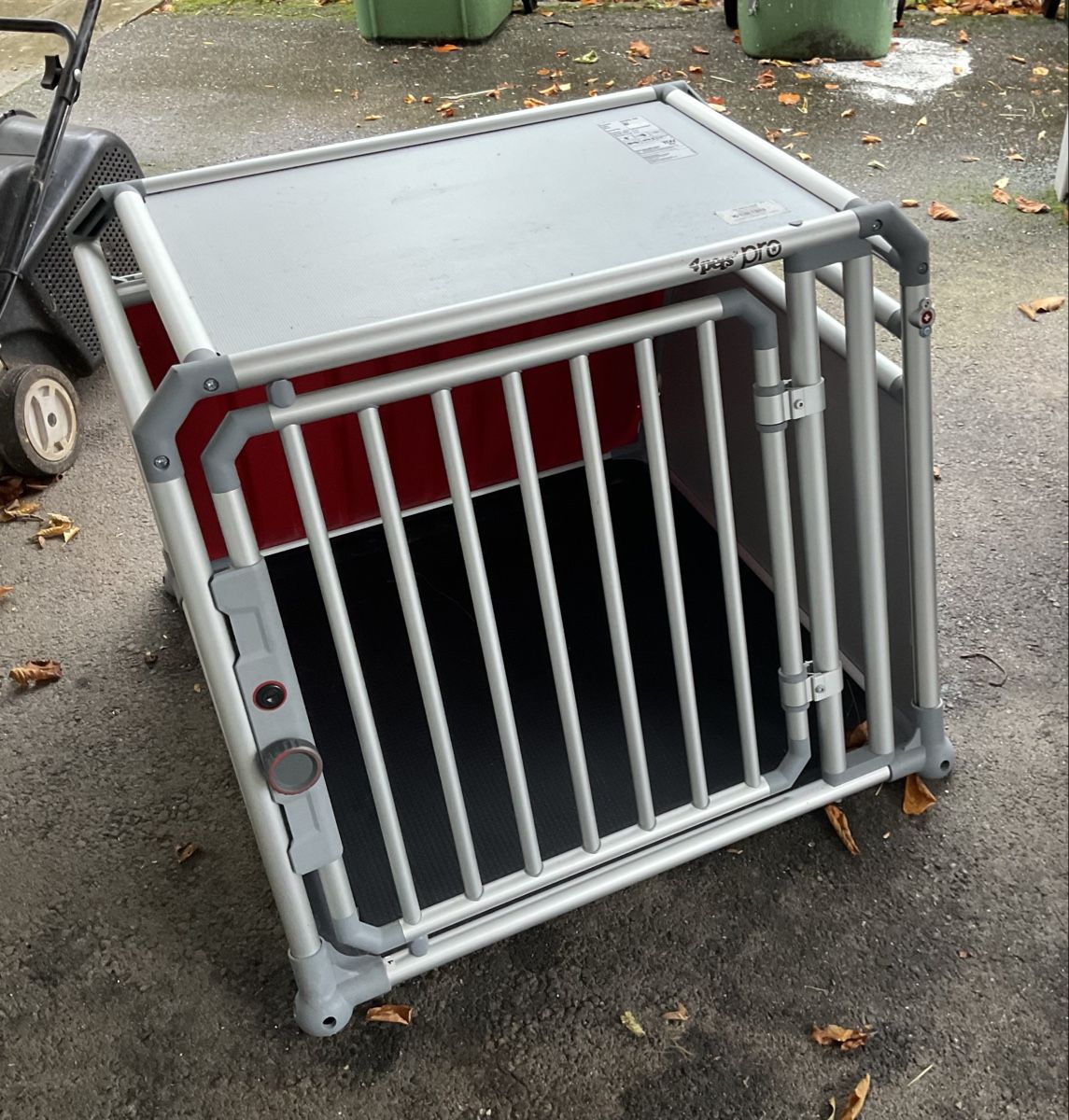4pets Cages, transport & sécurité: Cage de transport chien - 4pets PRO 4 Medium – Neuf (Voir description) à Porrentruy par nad_z55p