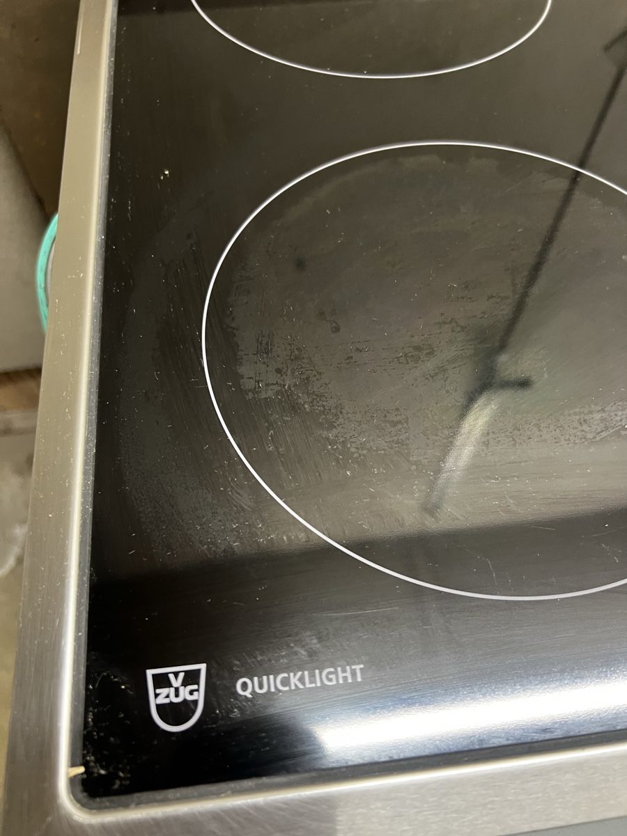 V-Zug Forni: V-Zug Backofen und Herd – Usato da Trasadingen venduto da Kaffee.mann 8