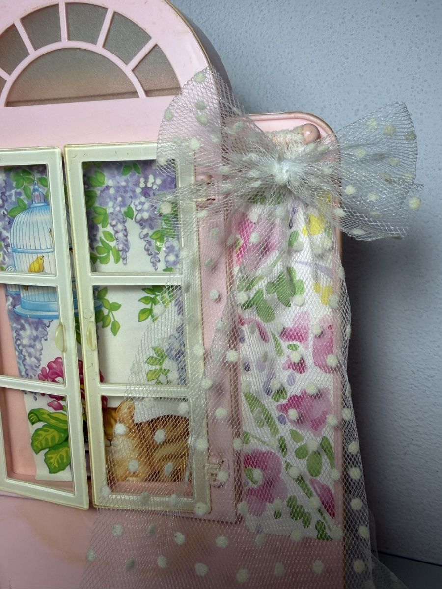 Bambole: BARBIE VINTAGE BEDROOM 1993 – Usato da Bedano venduto da VBimby 5