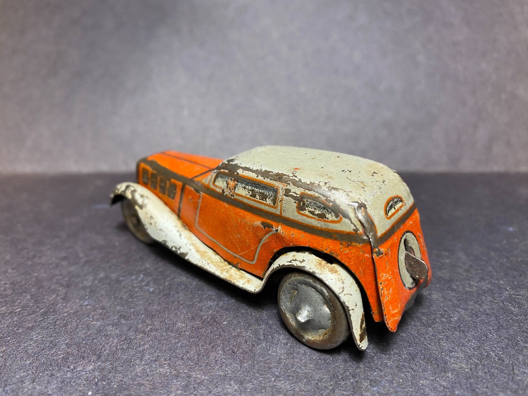 Jouets: Blechauto Oldtimer Vorkrieg – Défectueux à Spiez par Mlandcruiser 7