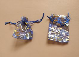 Organza-Beutel blau mit Kordel 9x12cm - Sachet bleu
