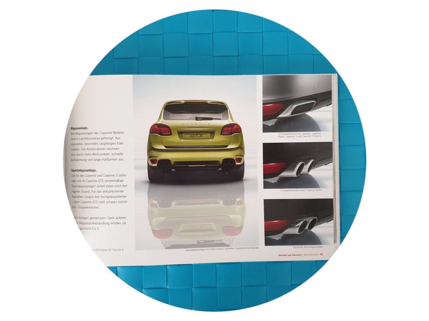 Riviste & Magazine: PORSCHE CAYENNE 2012 - Prospekt / Buch – Nuovo (secondo la descrizione) da Viganello venduto da CARLiteratur 4