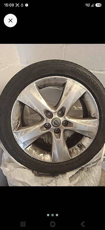 Pneumatici & Ruote complete: 4 Winterräder Opel 215/50 R17 + Reserverad – Usato da Emmenbrücke venduto da Fra_b9jf