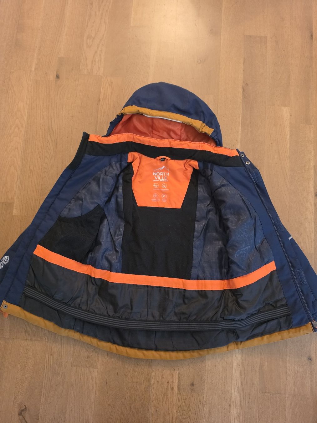 Giacche & Cappotti: Winterjacke gr 128 – Usato da Rümlang venduto da Franny93 1