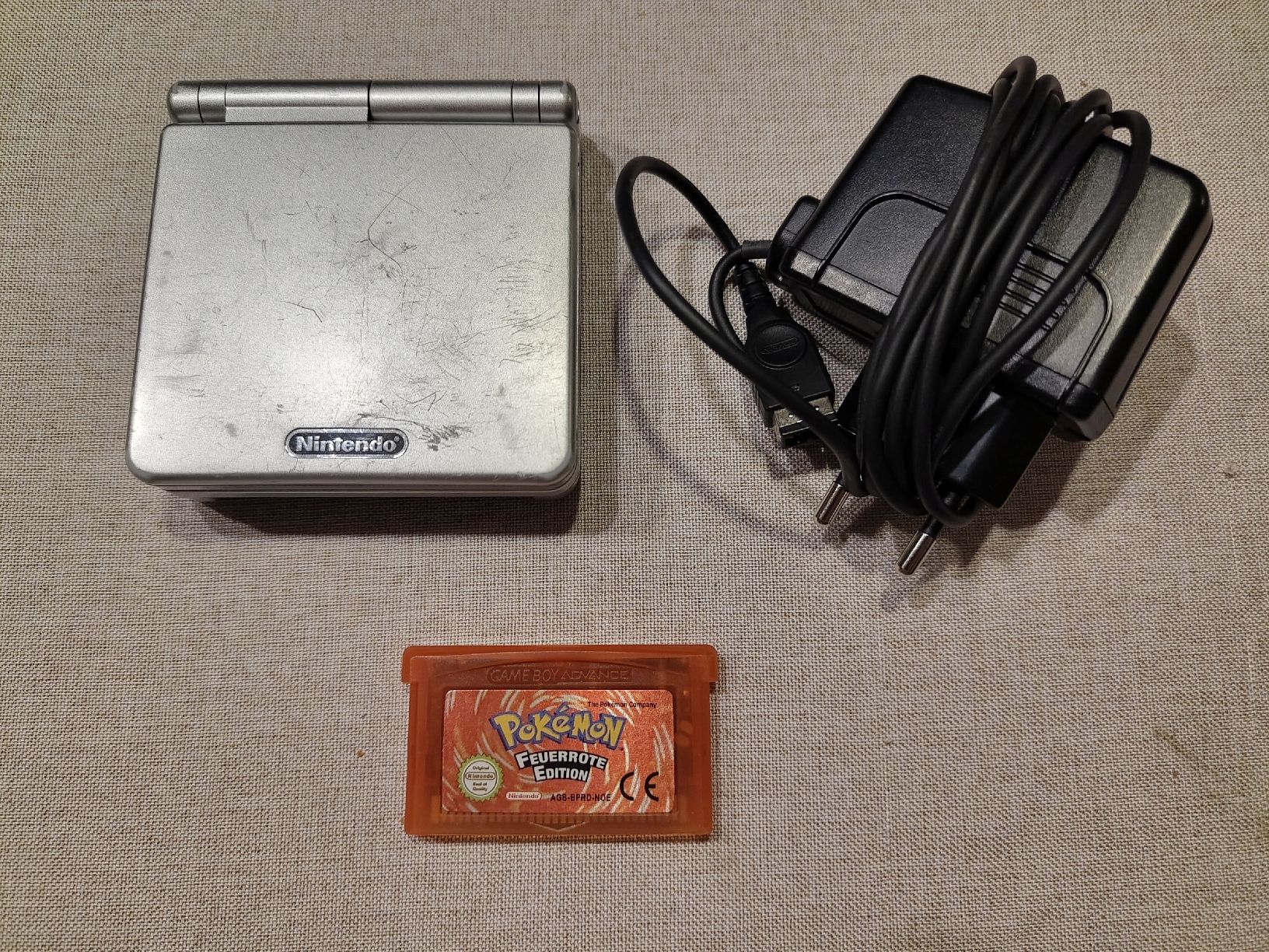 Nintendo Konsolen: Nintendo Game Boy Advance SP – Gebraucht aus Biel/Bienne von maercu17 6