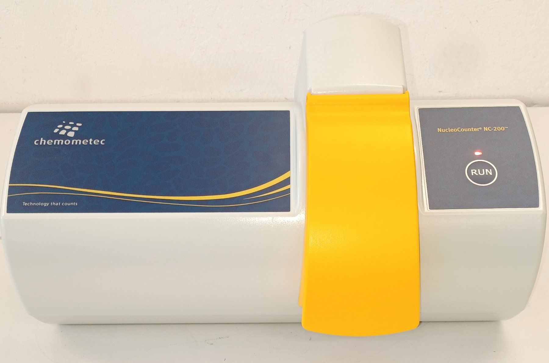 Accessori da laboratorio: Chemometec Nucleocounter NC-200 – Usato da Niederdorf venduto da LeptonAG_Labor 1