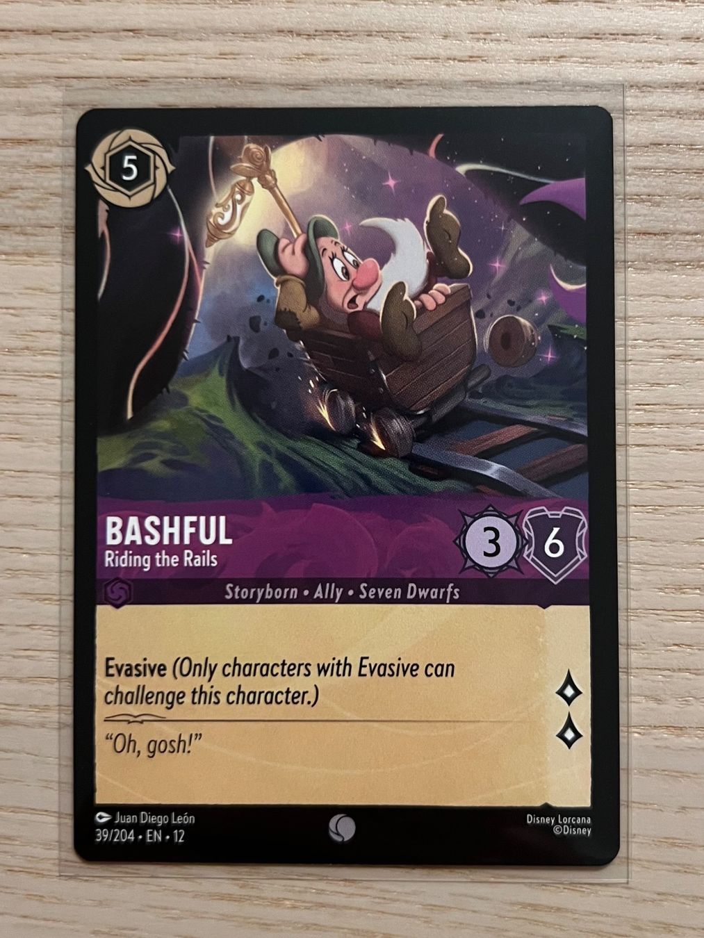 Disney Carte collezionabili: Bashful 39 EN Snow White Disney Lorcana Wilds Unknown 12 – Nuovo (secondo la descrizione) da Rafz venduto da SaintCruz