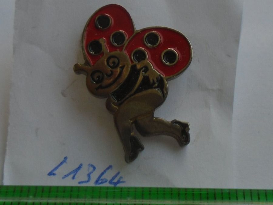 Placchette & Badge: 1 Blickchäferli Pin (L1364) – Usato da Winterthur venduto da Beli2000
