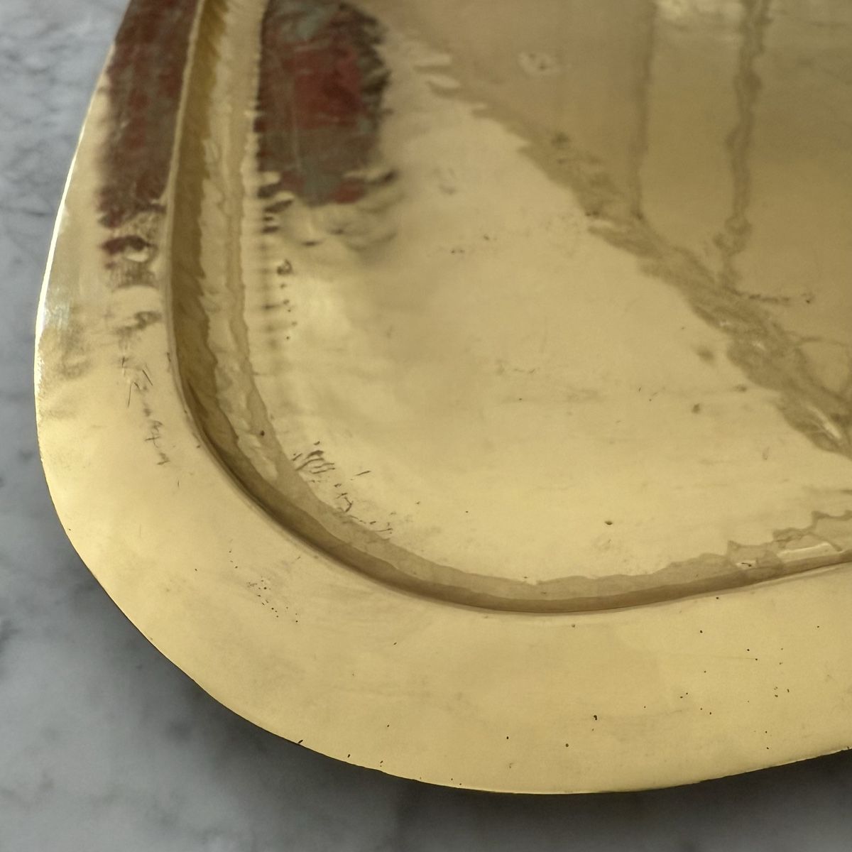 Servierplatten: Messing Serviertablett•Karl Bayer•Art Deco - 50ies – Gebraucht aus Winterthur von gutDingmint 1