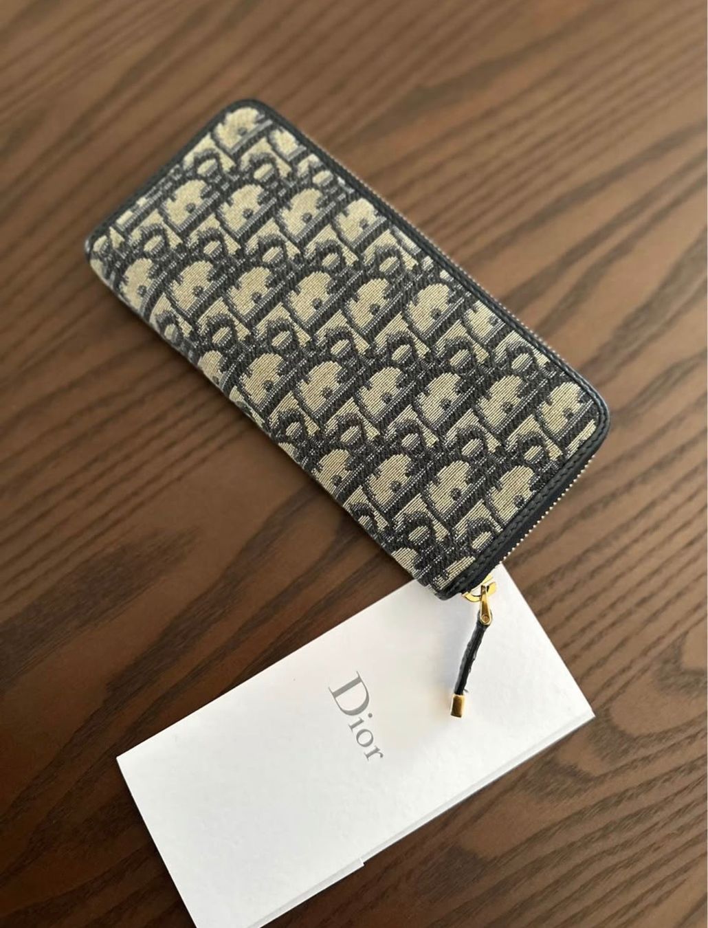 Dior Portamonete: Portefeuille Dior Montaigne – Usato da La Chaux-de-Fonds venduto da rub_sy2r 1