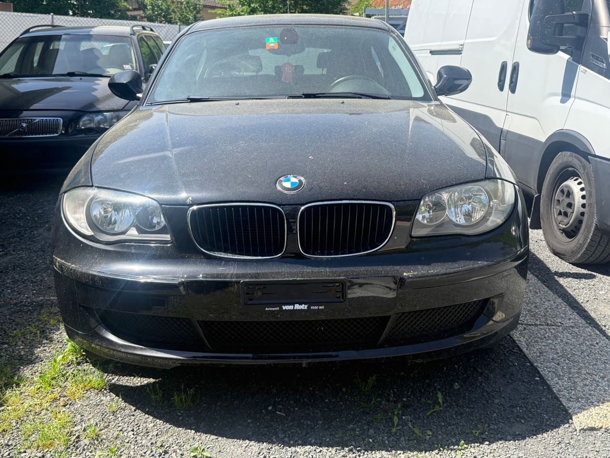 BMW Automobili: BMW 118i Benzin 2010 B05 – Usato da Amriswil venduto da Autocent 1