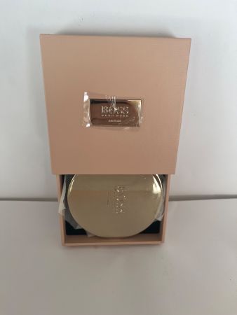 Hugo Boss Parfums Schminkspiegel in Gold