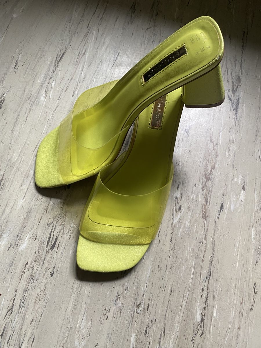 Scarpe da uomo: Sandalen // Grösse 39 // Neongrün  – Usato da Zürich venduto da aurelia_nater