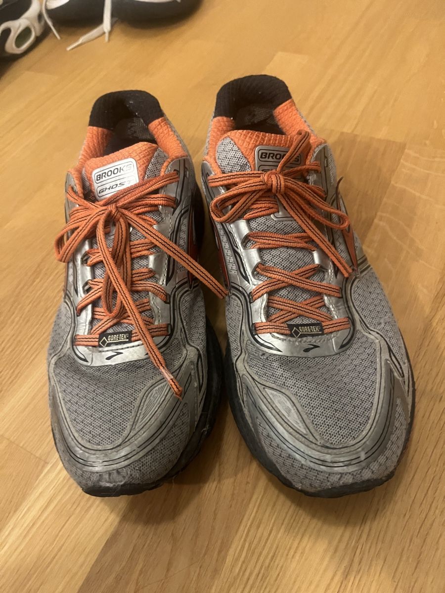 Herrenschuhe: Brooks Ghost 8GTX running shoes – Gebraucht aus Winterthur von 3mi_2kpf 4