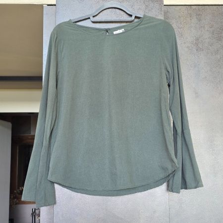 🐸 VISKOSE BLUSE MIT TROMPETENÄRMEL S TOP LEICHTER PULLOVER